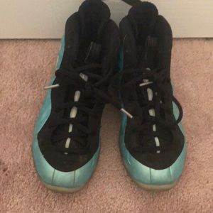 Nike Shoes - Boys foam posites in teal blue Nike Shoes - Boys foam posites in teal blue